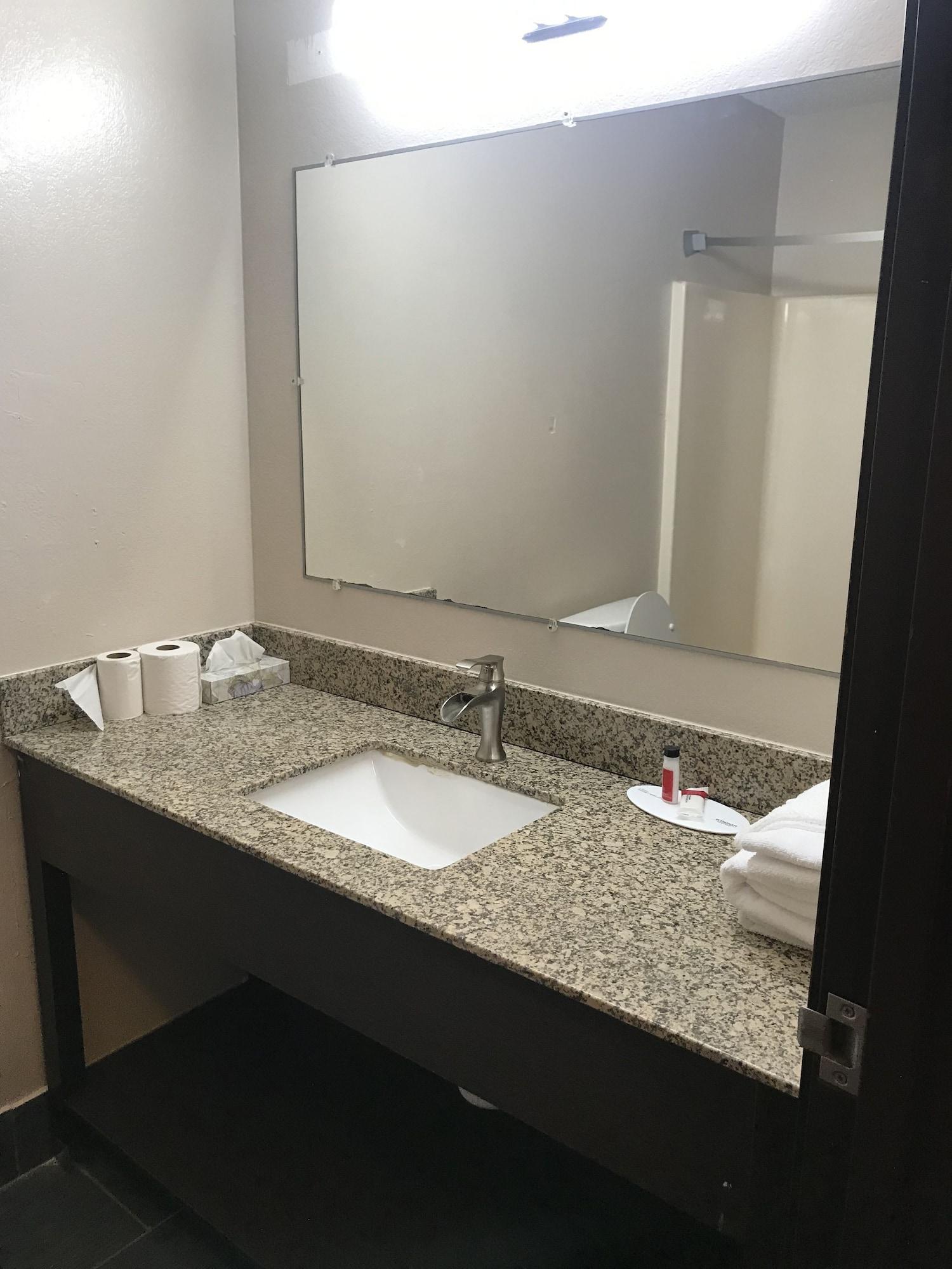 Super 8 By Wyndham Lenexa Overland Park Area/Mall Area Exteriör bild