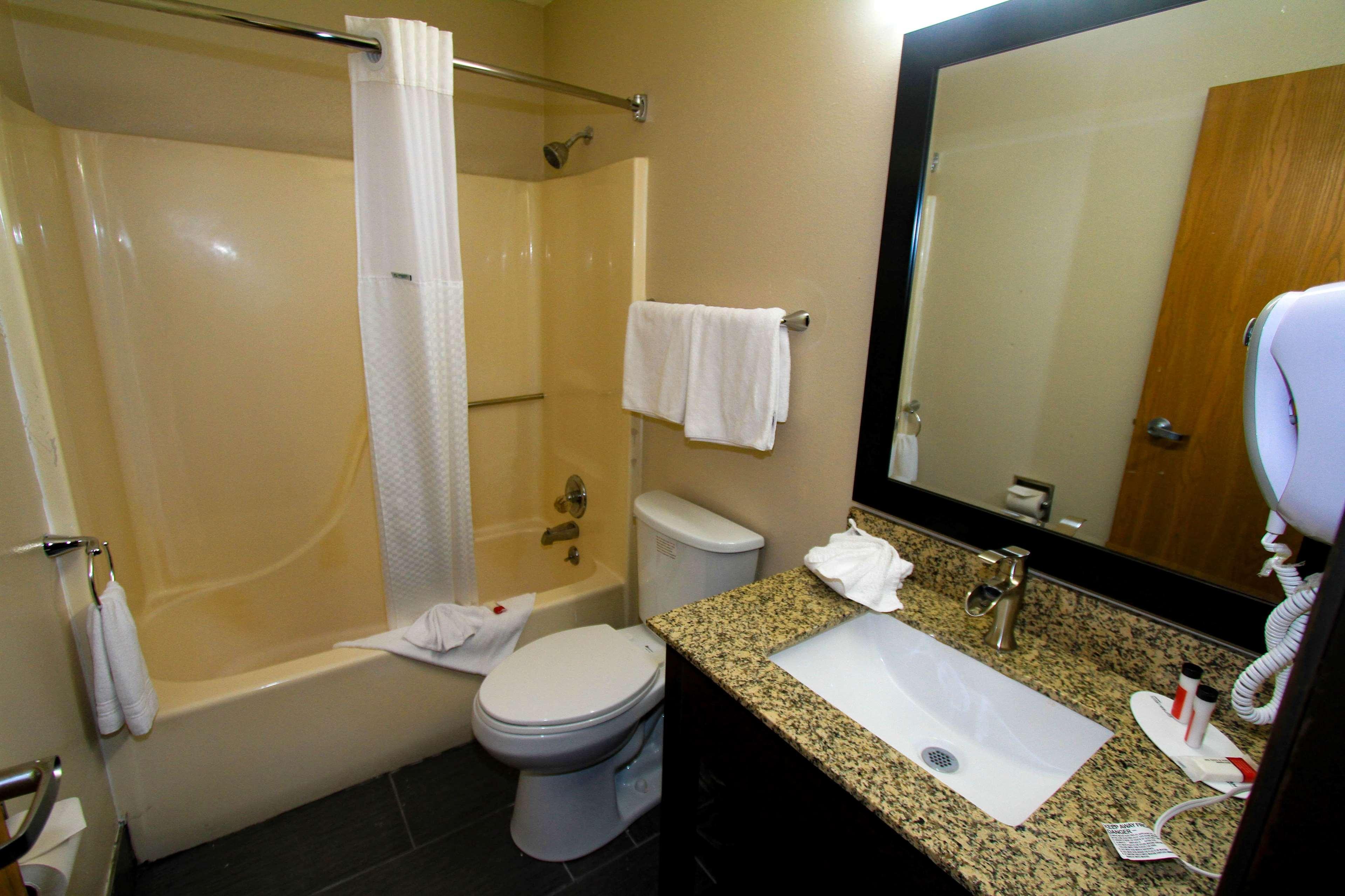 Super 8 By Wyndham Lenexa Overland Park Area/Mall Area Exteriör bild